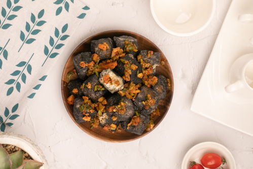 探秘设图臭豆腐 特色小吃的视觉诱惑