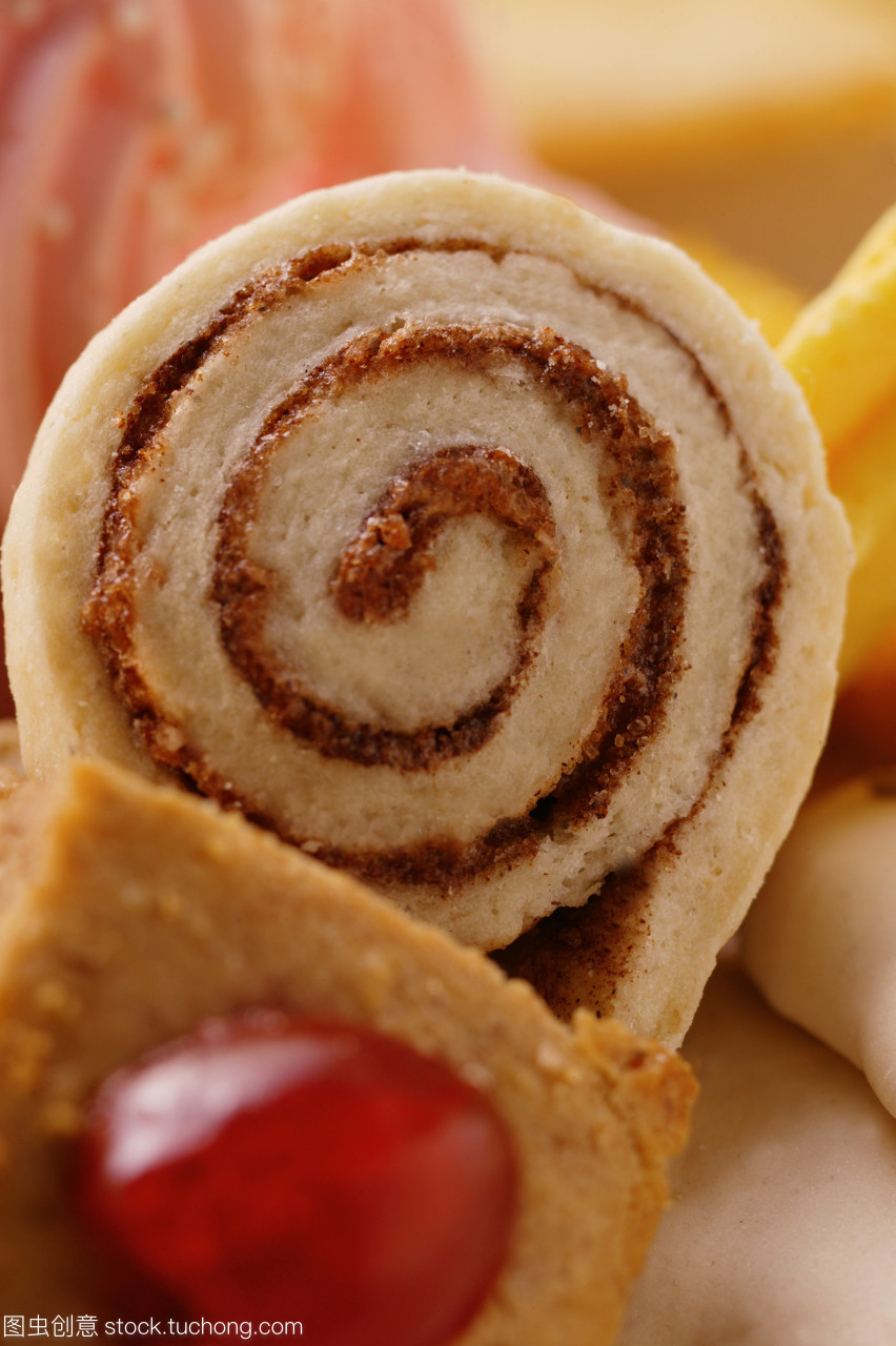 聚焦美食 多样烹饪与特色食品的魅力